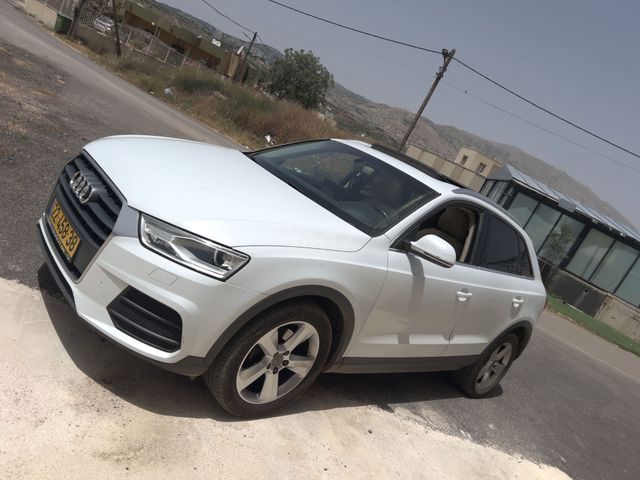 מודעת רכב אאודי Q3