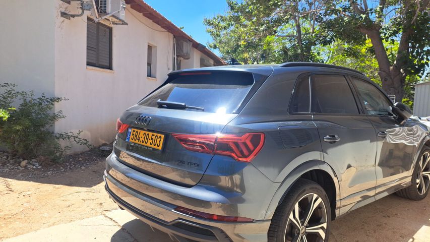 מודעת רכב אאודי Q3
