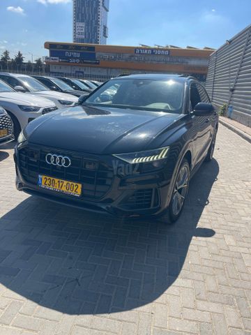 מודעת רכב אאודי Q8