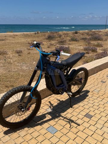 מודעת רכב סורון Light Bee X