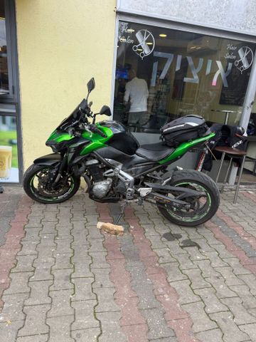 מודעת רכב קאוואסאקי Z900