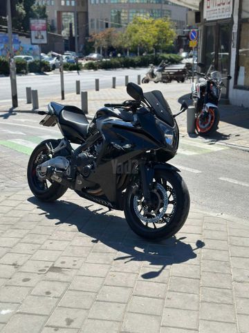 מודעת רכב הונדה CBR650F