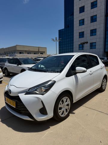 מודעת רכב טויוטה יאריס