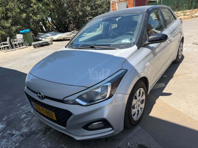 מודעת רכב יונדאי i20