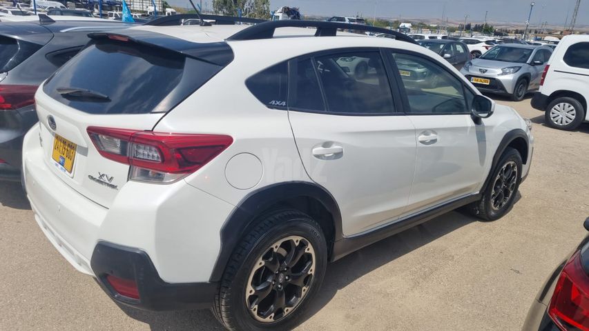 מודעת רכב סובארו XV
