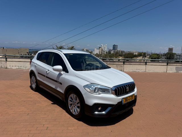 מודעת רכב סוזוקי קרוסאובר 2