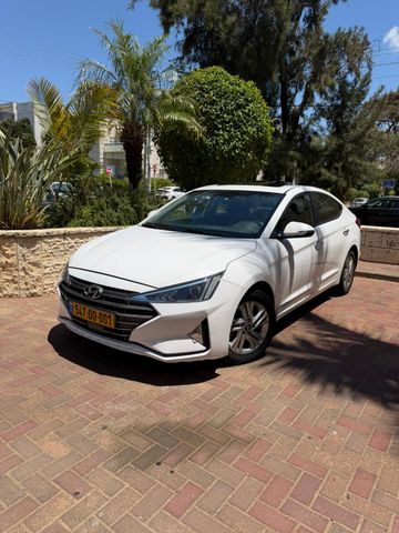 מודעת רכב יונדאי אלנטרה 2