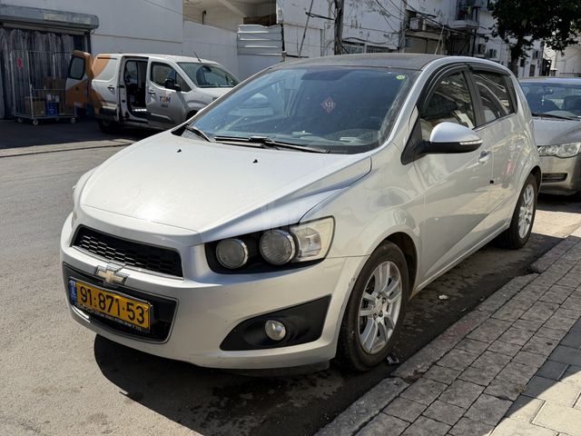 מודעת רכב שברולט סוניק