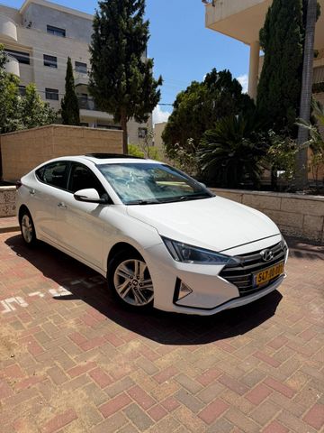 מודעת רכב יונדאי אלנטרה 1
