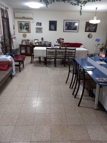 אבן שמואל 10