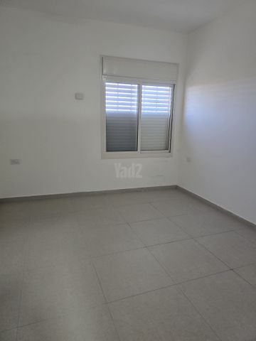 שדרות אבא חושי 1