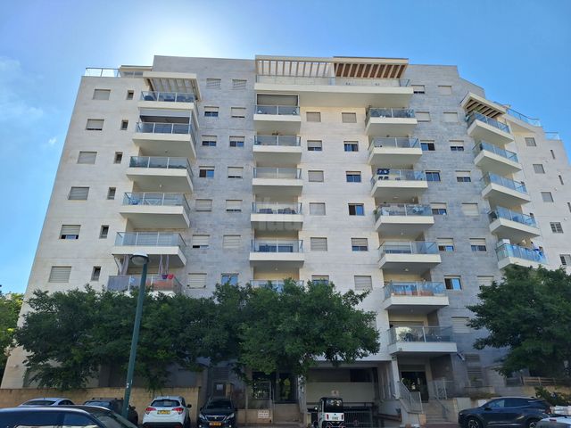 תל חי 
