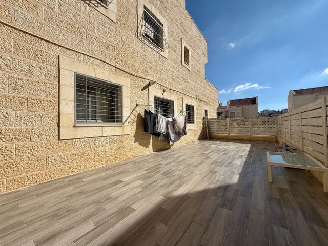 דירת גן למכירה בירושלים (תיווך) — 4