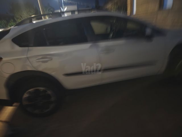 מודעת רכב סובארו XV