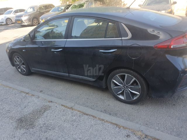 מודעת רכב יונדאי איוניק