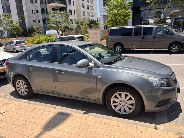 מודעת רכב שברולט קרוז
