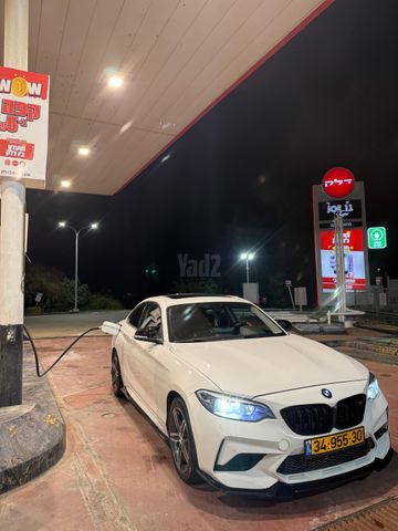 מודעת רכב ב מ וו סדרה 2