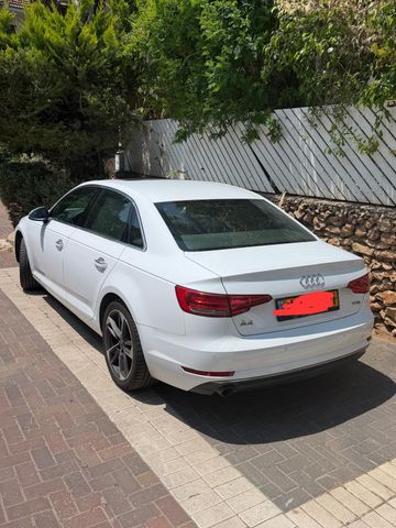 מודעת רכב אאודי A4