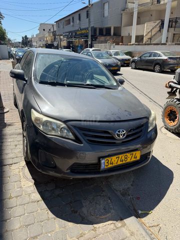 מודעת רכב טויוטה קורולה