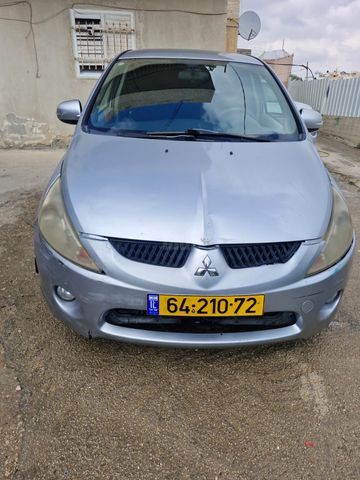 מודעת רכב מיצובישי גרנדיס