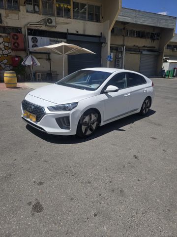 מודעת רכב יונדאי איוניק
