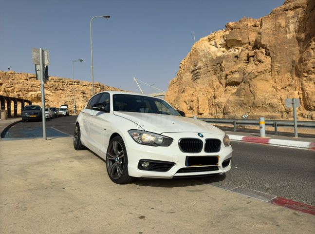 מודעת רכב ב מ וו סדרה 1
