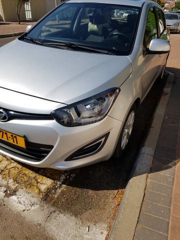 מודעת רכב יונדאי i20