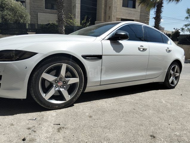 XE Prestige Plus אוט׳ 2.0 (200 כ״ס)