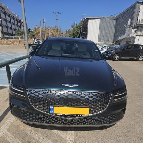 מודעת רכב ג'נסיס G80