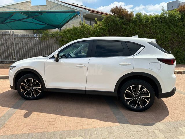 מודעת רכב מאזדה CX-5