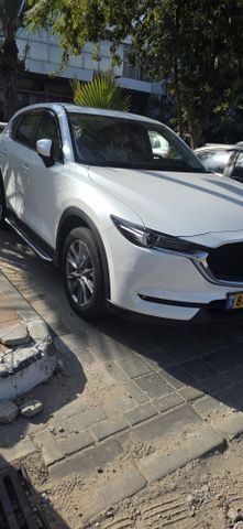 מודעת רכב מאזדה CX-5