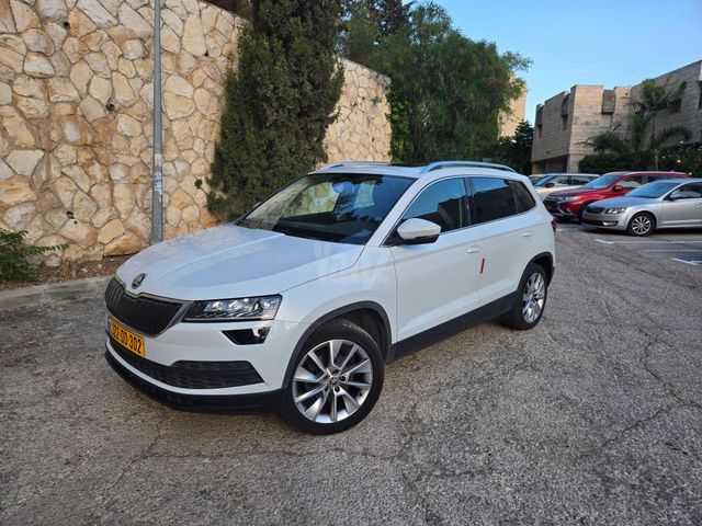 מודעת רכב סקודה קארוק