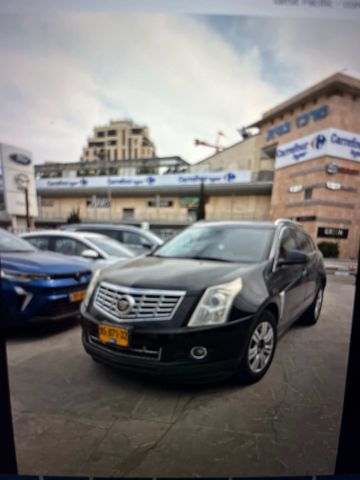 מודעת רכב קאדילק SRX