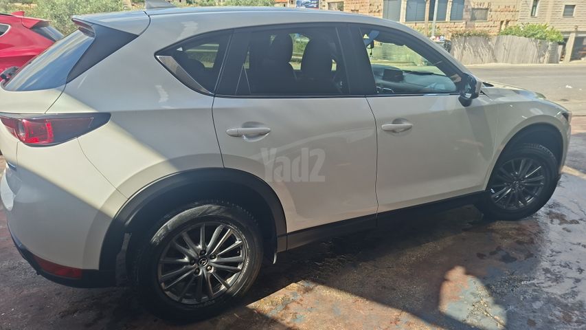 מודעת רכב מאזדה CX-5