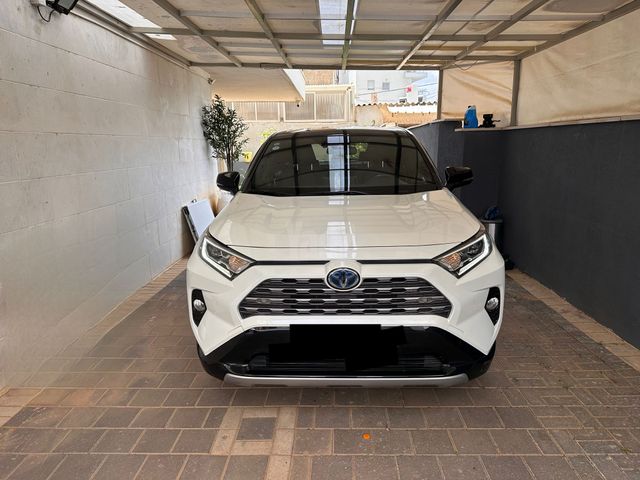 מודעת רכב טויוטה RAV4