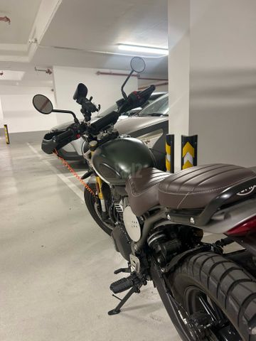 מודעת רכב טריומף Scrambler 400 X