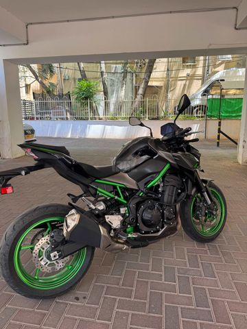 מודעת רכב קאוואסאקי Z900