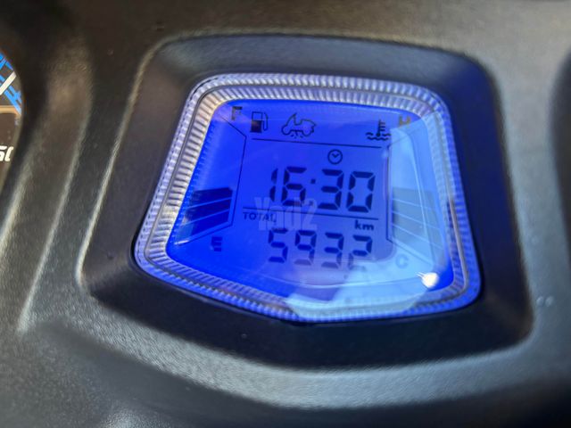 מודעת רכב סאן יאנג ג'וי-מקס Z-300