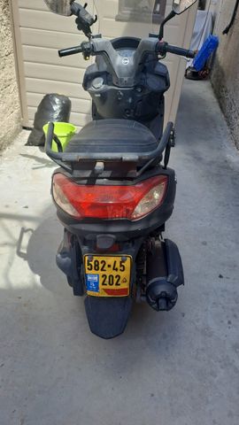 מודעת רכב סאן יאנג ג'וירייד 300 15