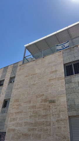 איתן נאוה 2