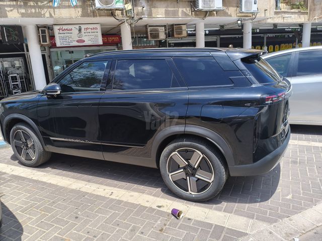 מודעת רכב ג'אקו J7