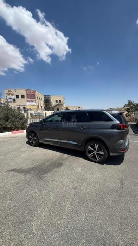 מודעת רכב פיג'ו 5008