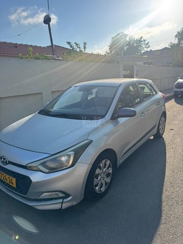 מודעת רכב יונדאי i20