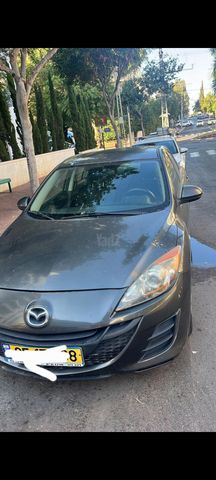 מודעת רכב מאזדה 3