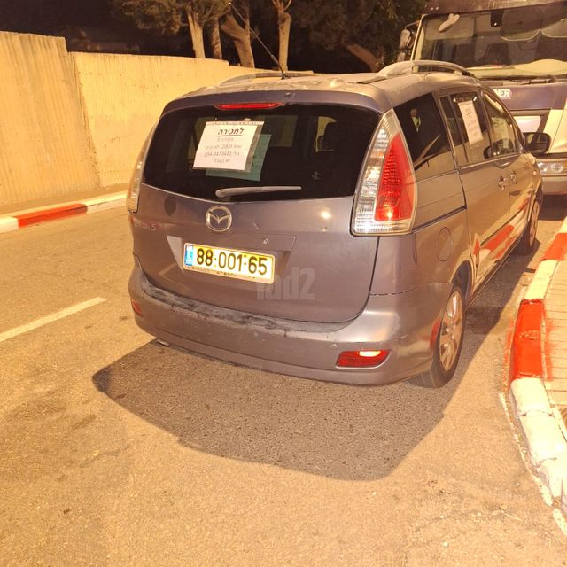מודעת רכב מאזדה 5