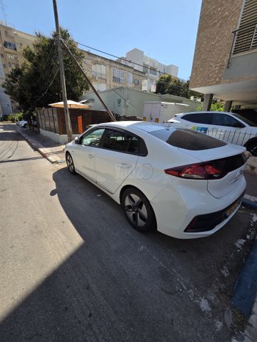 מודעת רכב יונדאי איוניק