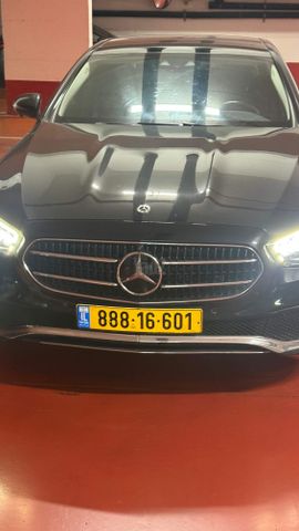 מודעת רכב מרצדס-בנץ E-class