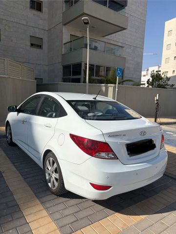 מודעת רכב יונדאי אקסנט i25