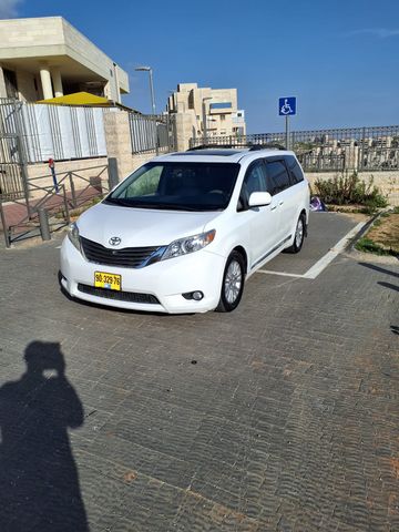 מודעת רכב טויוטה סיינה