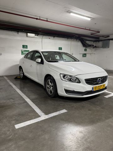 מודעת רכב וולוו S60